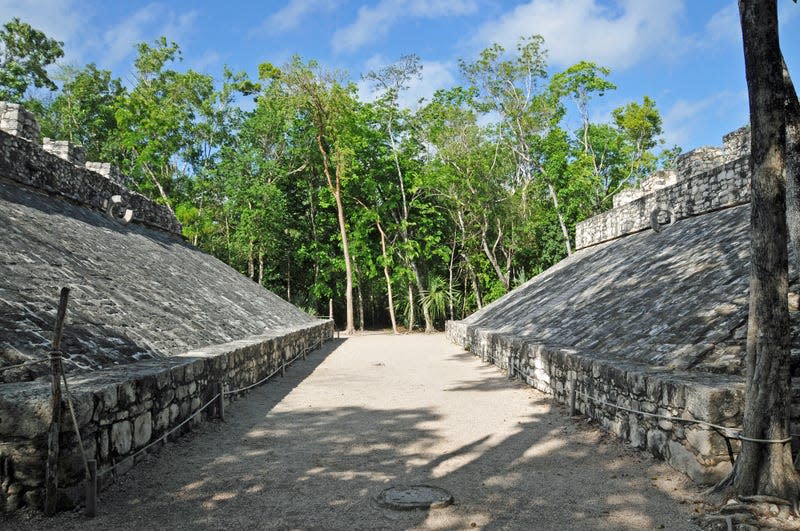 The remains of a ballcourt in Mexico. - Photo: <a class="link " href="https://commons.wikimedia.org/wiki/File:Mexico-6916_-_Chumuc_Mul_Group_Ball_Court_(4751761448).jpg#/media/File:Mexico-6916_-_Chumuc_Mul_Group_Ball_Court_(4751761448).jpg" rel="nofollow noopener" target="_blank" data-ylk="slk:Dennis Jarvis;elm:context_link;itc:0;sec:content-canvas">Dennis Jarvis</a>