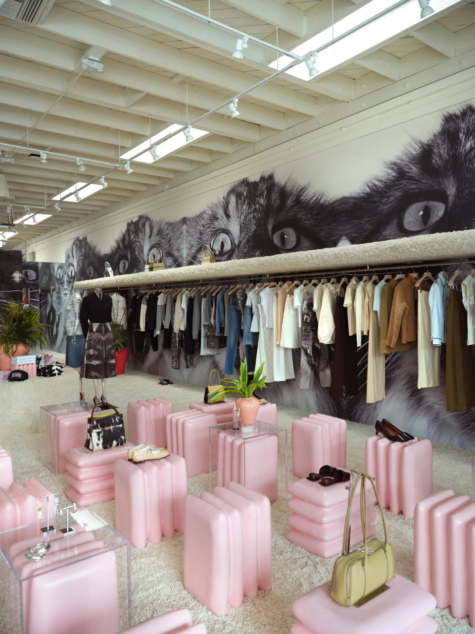 Tory Burch - Humberto Leon - Pop-up Store - Los Angeles - Interior - Clothes - Walter Schels Cat Imagery