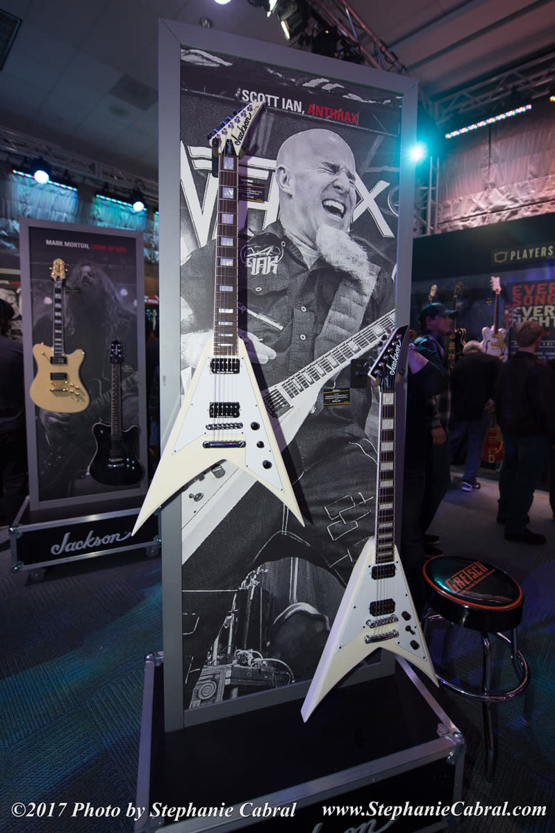 Scott Ian (Anthrax) display