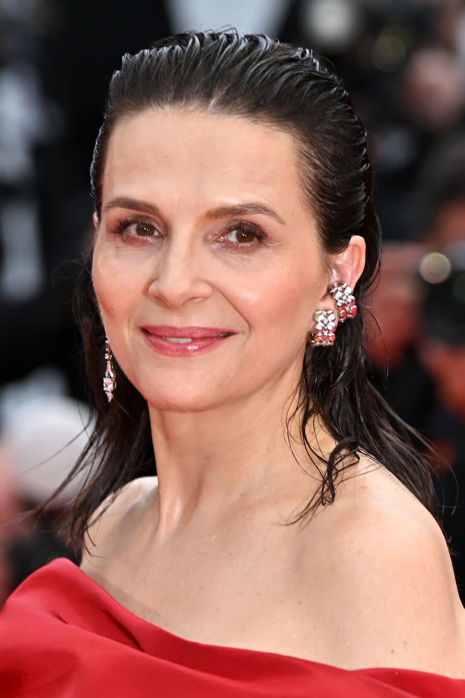 cannes film festival 2024 beauty looks juliette binoche