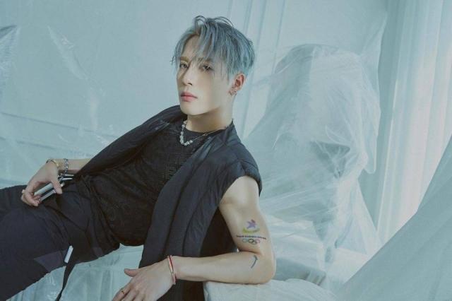 38jiejie  三八姐姐｜Jackson Wang Goes on Rant Cursing Out Foreign Media at  London Concert