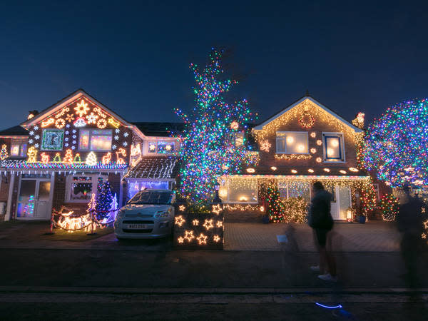 19+ Oceanfront Christmas Lights