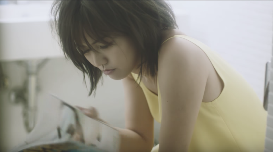 Singaporean singer-songwriter Stefanie Sun has released a new music video for “A Dancing Van Gogh”. (Photo: YouTube)