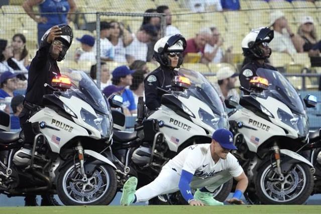 Freddie Freeman and Jason Heyward homer, Dodgers beat Diamondbacks