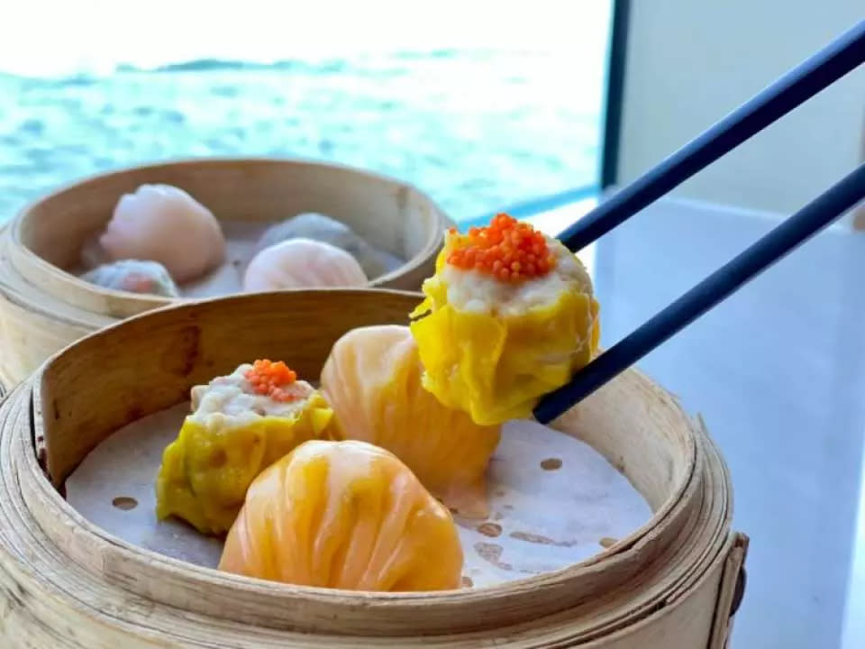 Dim sum questions ｜ Hai Yun Tian 90 minutes of Xing Ma Tai Dim Sum pop-up questions plus $ 1 extra!  Additional 3 people accompanying 1 person for free! The average per capita is $ 95 and you can send Fish Jaw Soup Dumplings 