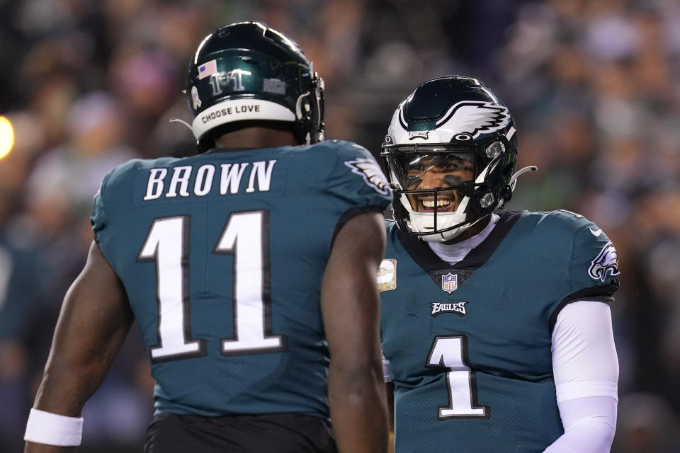 PHILADELPHIA, PA - NOVEMBER 14: Jalen Hurts #1 and A.J. Brown #11 of the Philadelphia Eagles react against the Washington Commanders at Lincoln Financial Field on November 14, 2022 in Philadelphia, Pennsylvania. (Photo by Mitchell Leff/Getty Images)