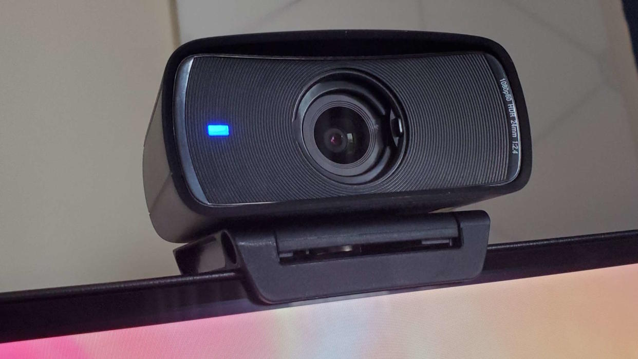  Elgato Facecam MK.2 webcam. 