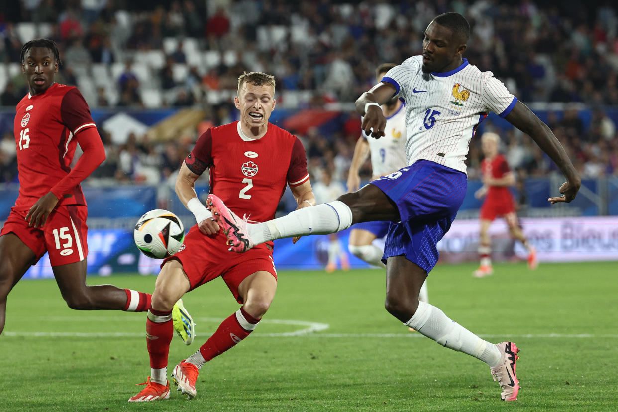 Marcus Thuram (numéro 15 pour la France) lors de France-Canada le 9 juin 2024.