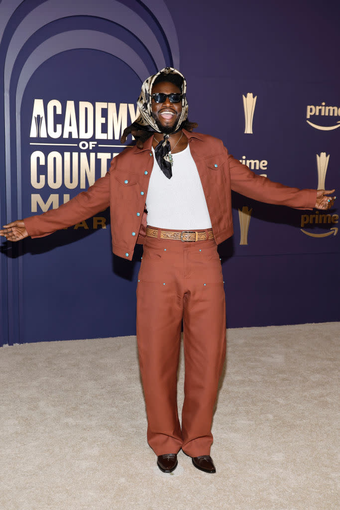 Shaboozey attends the 59th Academy of Country Music Awards wearing Louis Vuitton