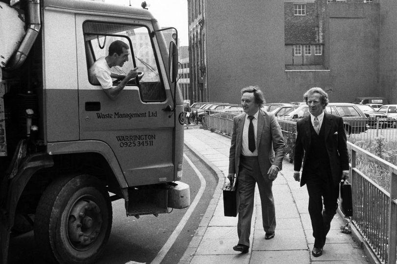 Ken Dodd arriving at court on July 20 1989
