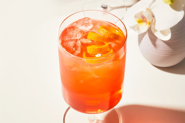 10 Easy Aperol Cocktails You Can Make With Just 1 Bottle