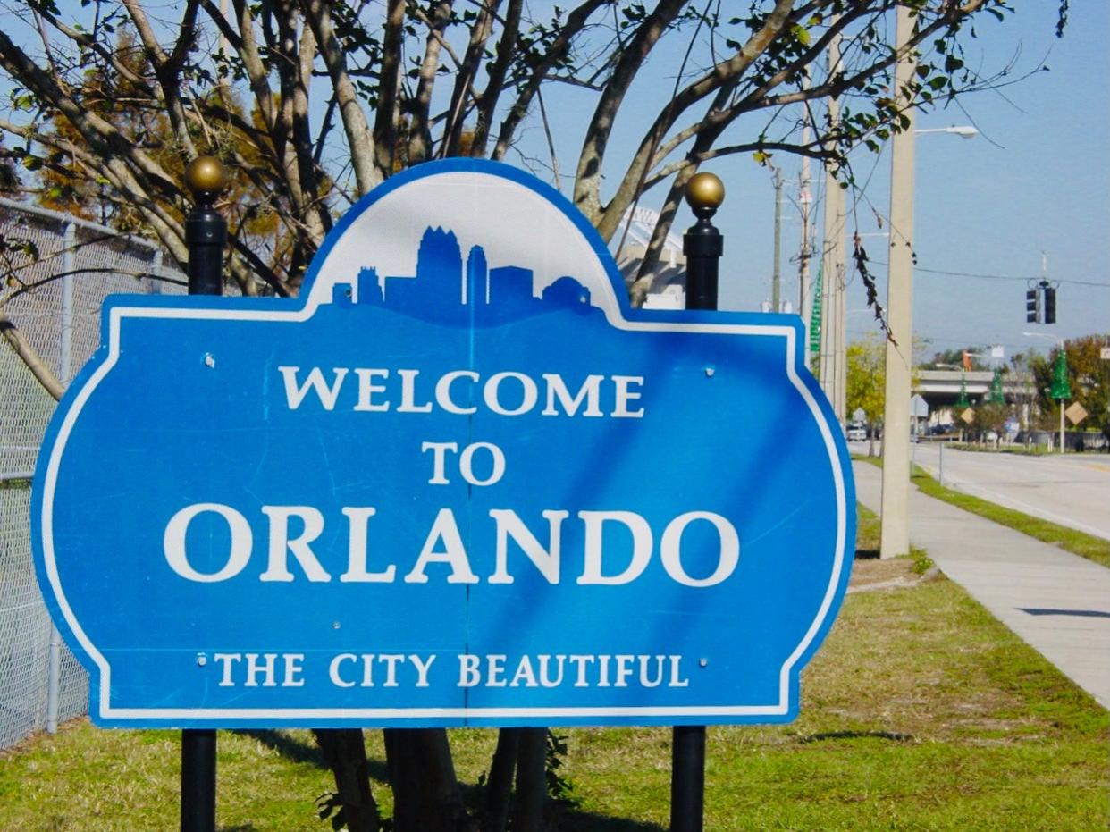 Welcome sign? A highway entering Orlando (Simon Calder)
