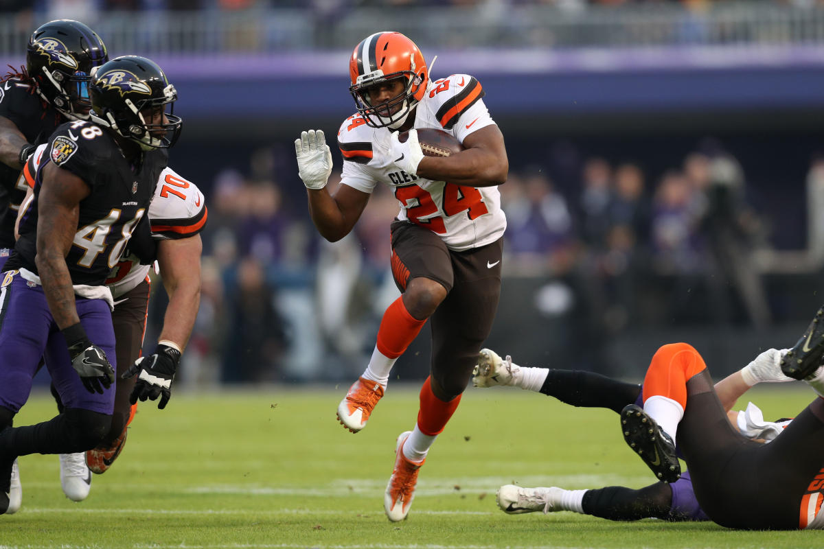 Will #24 Nick Chubb average five-plus yards per carry for an unprecedented  fifth straight season? : r/Browns