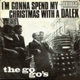 Novelty record I’m Gonna Spend My Christmas with a Dalek by The Go-Go’s - Alamy