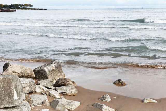 <p>Kamil Krzaczynski/AFP/Getty</p> A shoreline on Lake Michigan, photographed in Evanston, Illinois in 2021