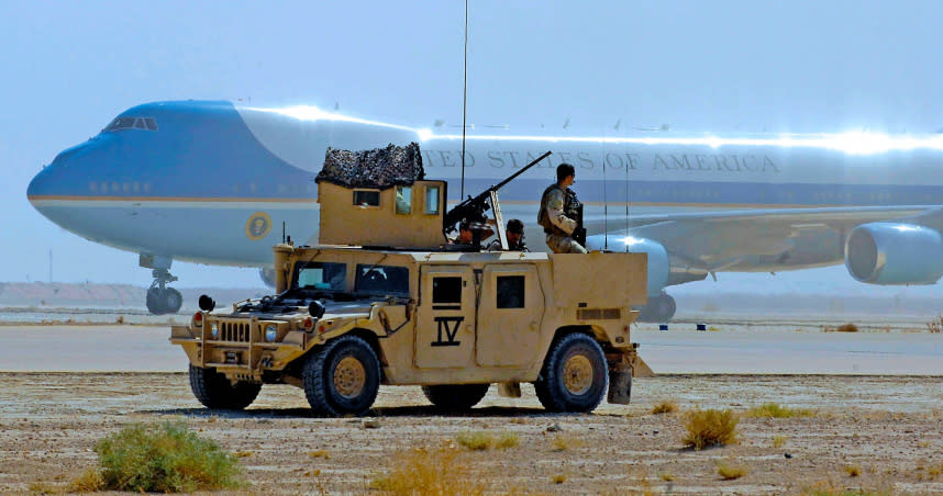 阿薩德（Al-Asad）空軍基地。（圖／翻攝自維基百科）