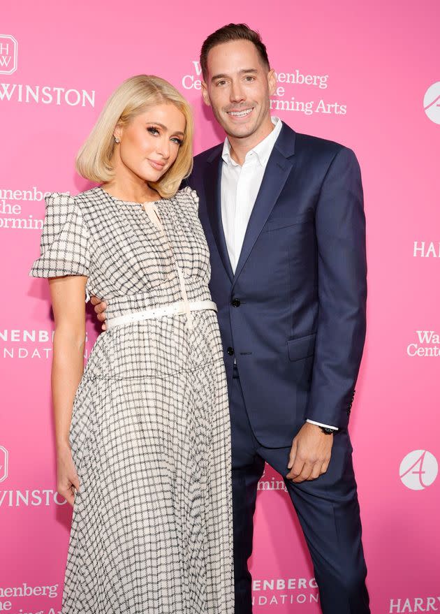 Image of SOCIALITE PARIS HILTON AT OPENING OF HOLLYWOOD CANTEEN