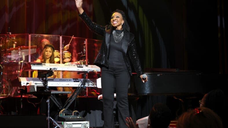 Gladys Knight In Concert - Nashville, TN