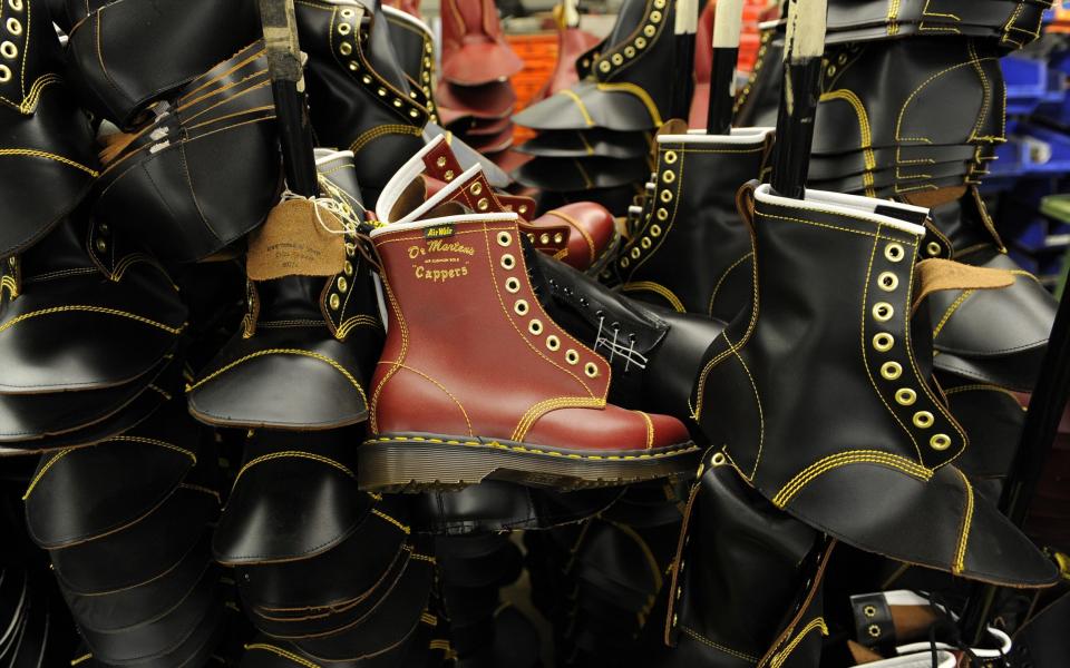 Die Aktien von Dr. Martens brachen ein – BEN STANSALL/AFP/Getty Images