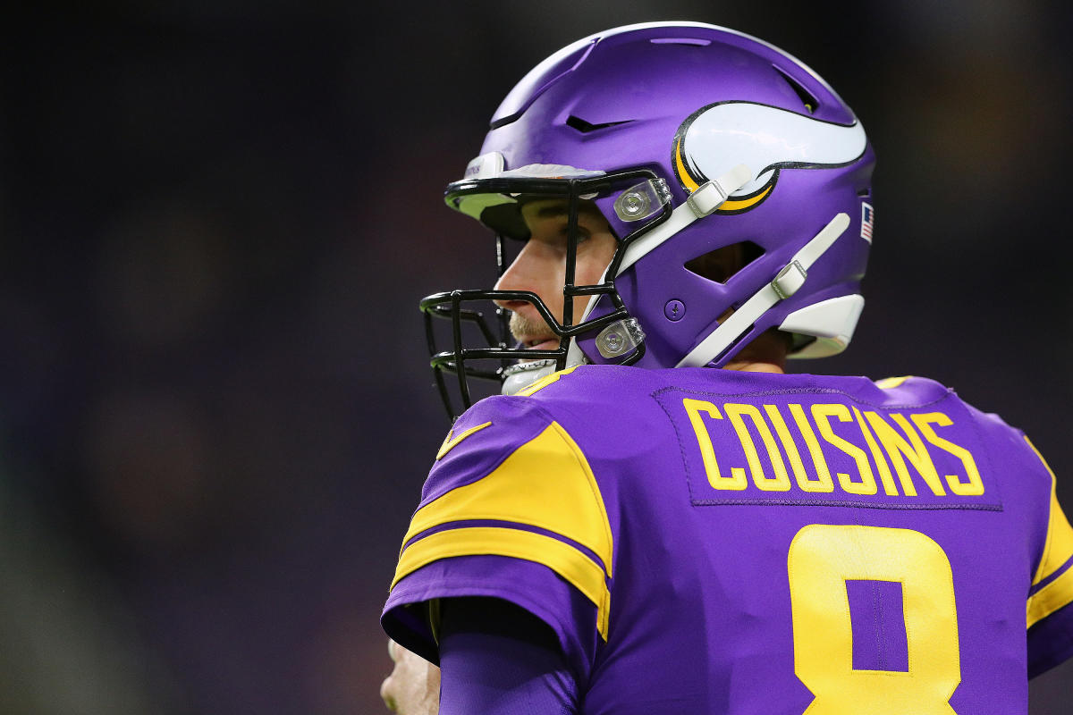 Kirk Cousins leads Vikings to win in sloppy TNF matchup vs Redskins -  Sports Illustrated