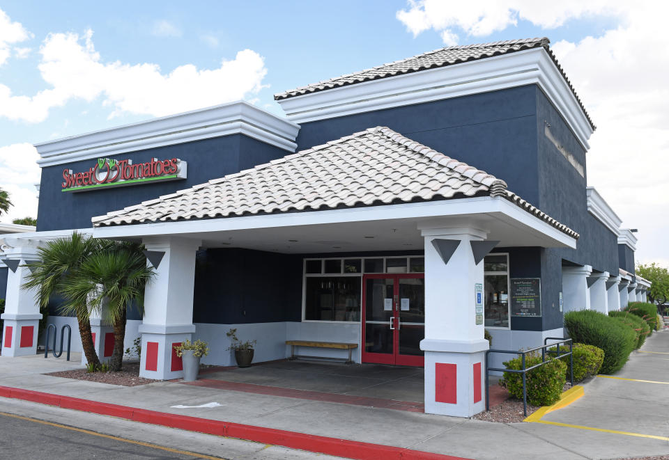 A closed Sweet Tomatoes restaurant in Las Vegas pictured on May 10 amid the spread of the coronavirus. (Photo: Ethan Miller via Getty Images)