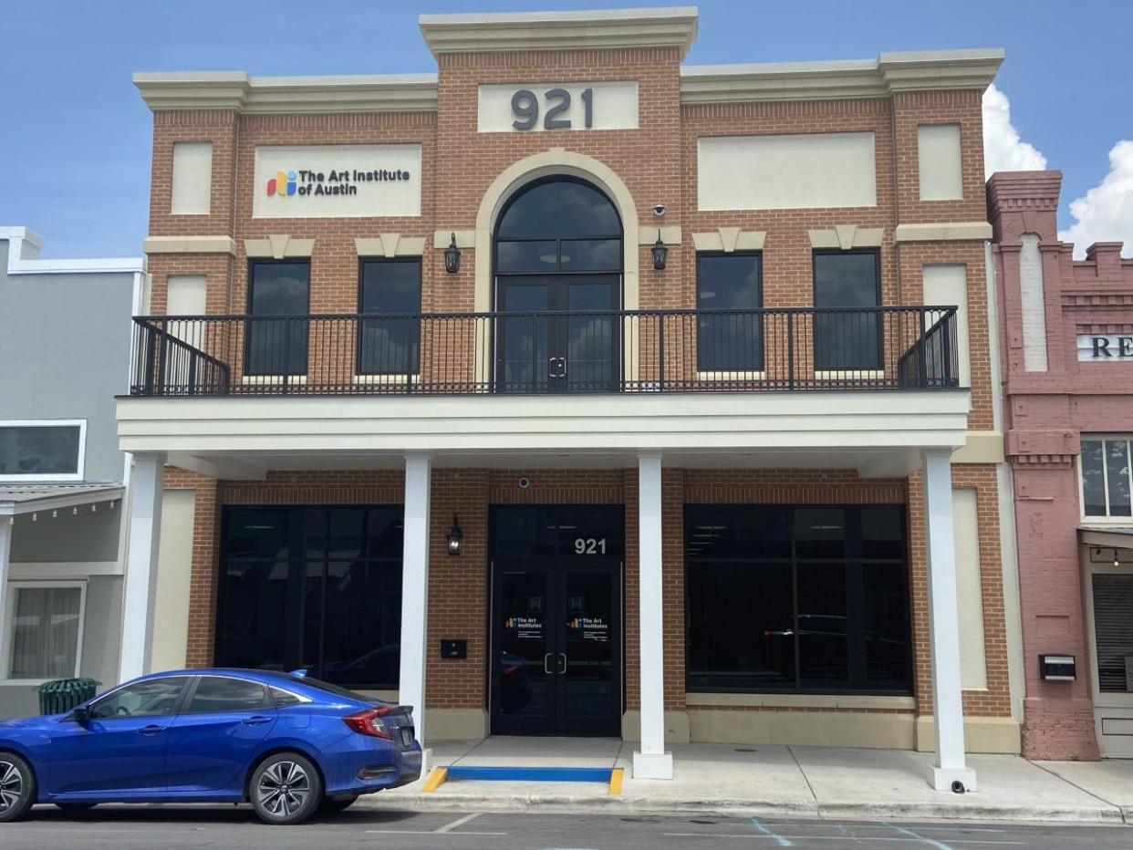 The Bastrop Economic Development Corporation is looking for a buyer for its two-story, 9,000-square-foot building at 921 Main St. that is leased by the Art Institute of Austin.