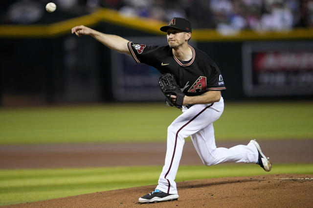 Masks on the field? Diamondbacks' Ahmed ready if games can be played