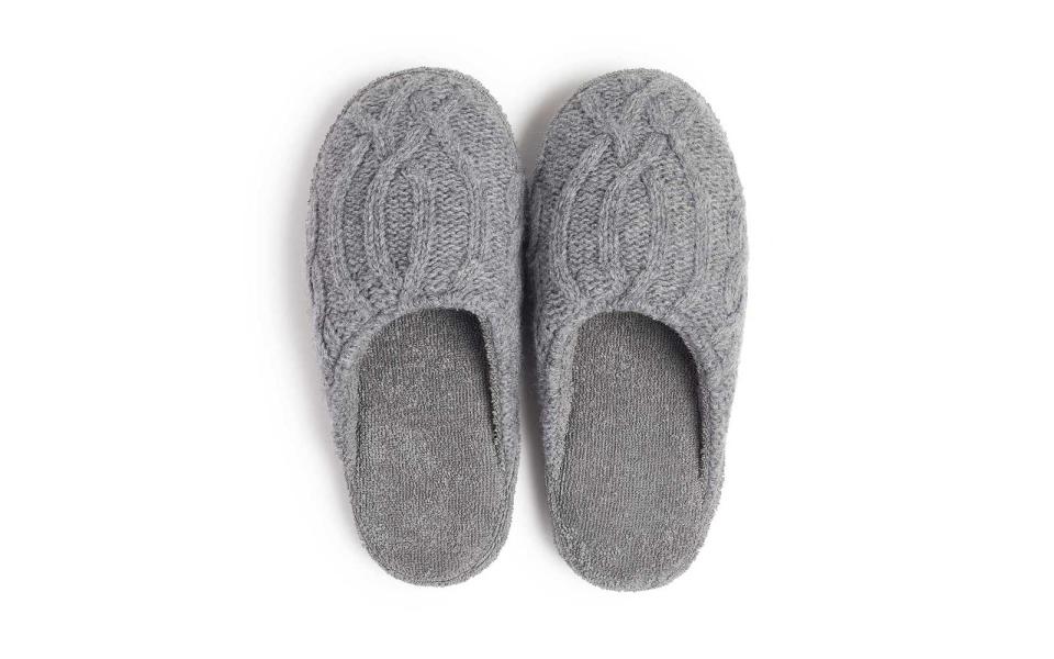 SoHo Home Harrison Slippers