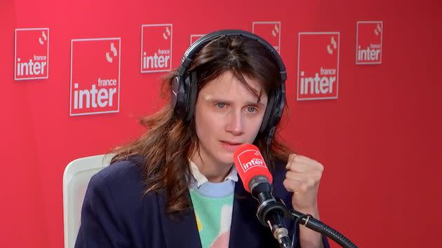 Judith Chemla témoigne des violences conjugales dont elle a été victime, sur France Inter le 6 juillet 2022 (Photo: Capture d'écran France Inter)