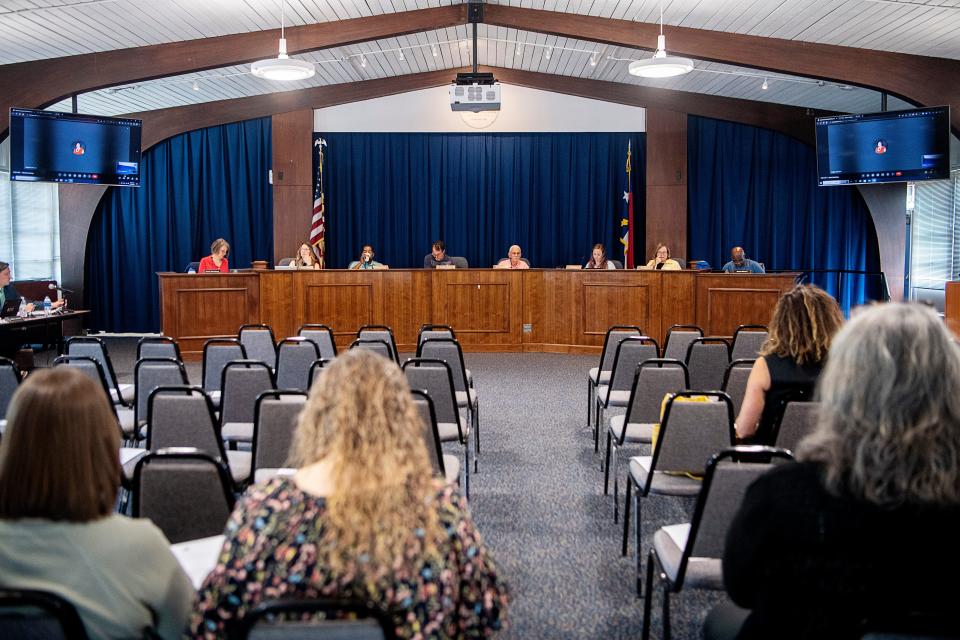 The Asheville City School Board of Education decided the morning of June 29 at a special meeting that they are going to proceed with hiring Chartwells as an outside food vendor for school lunches in the 2023-24 school year after contract negotiations.