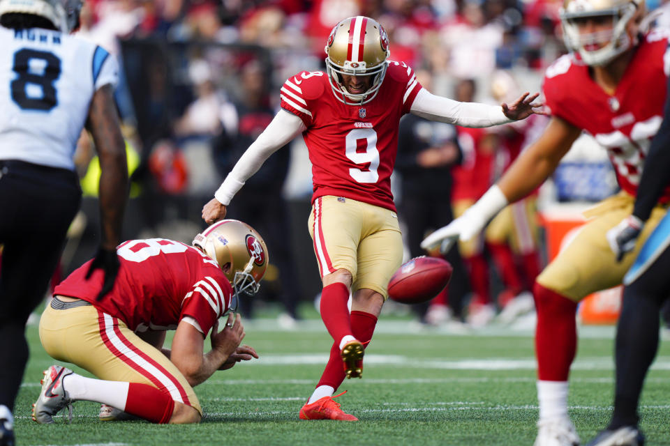 San Francisco 49ers place kicker Robbie Gould kicks a field goal against the Carolina Panthers during the first half an NFL football game on Sunday, Oct. 9, 2022, in Charlotte, N.C. (AP Photo/Jacob Kupferman)