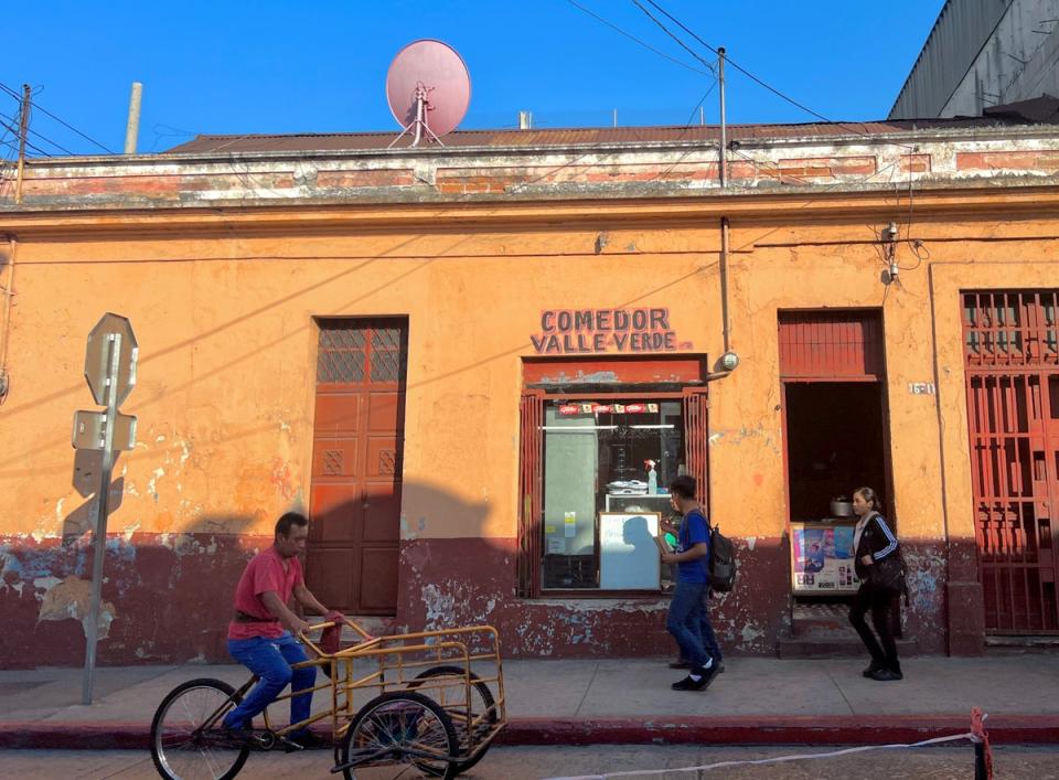 Street life: Guatemala City (Simon Calder)