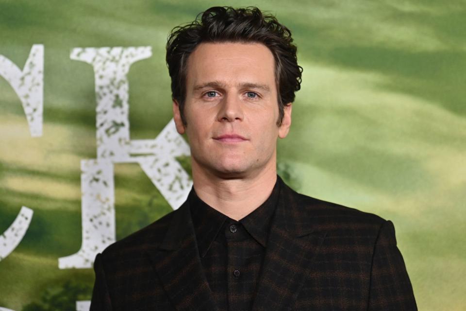 <p>ANGELA WEISS/AFP via Getty</p> Jonathan Groff