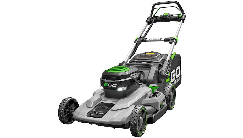 This popular reel lawn mower is still on sale for Labor Day! (Photo: Lowe's)