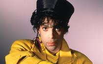 Es ist fast ein bisschen gruselig: Als Kind litt Prince nach eigener Aussage regelmäßig unter epileptischen Krämpfen. Eines Tages sei er zu seiner Mutter gegangen und habe ihr eröffnet, dass er fortan nicht mehr krank sein würde. Warum? "Weil ein Engel es mir gesagt hat." (Bild: The Prince Estate / Jeff Katz)