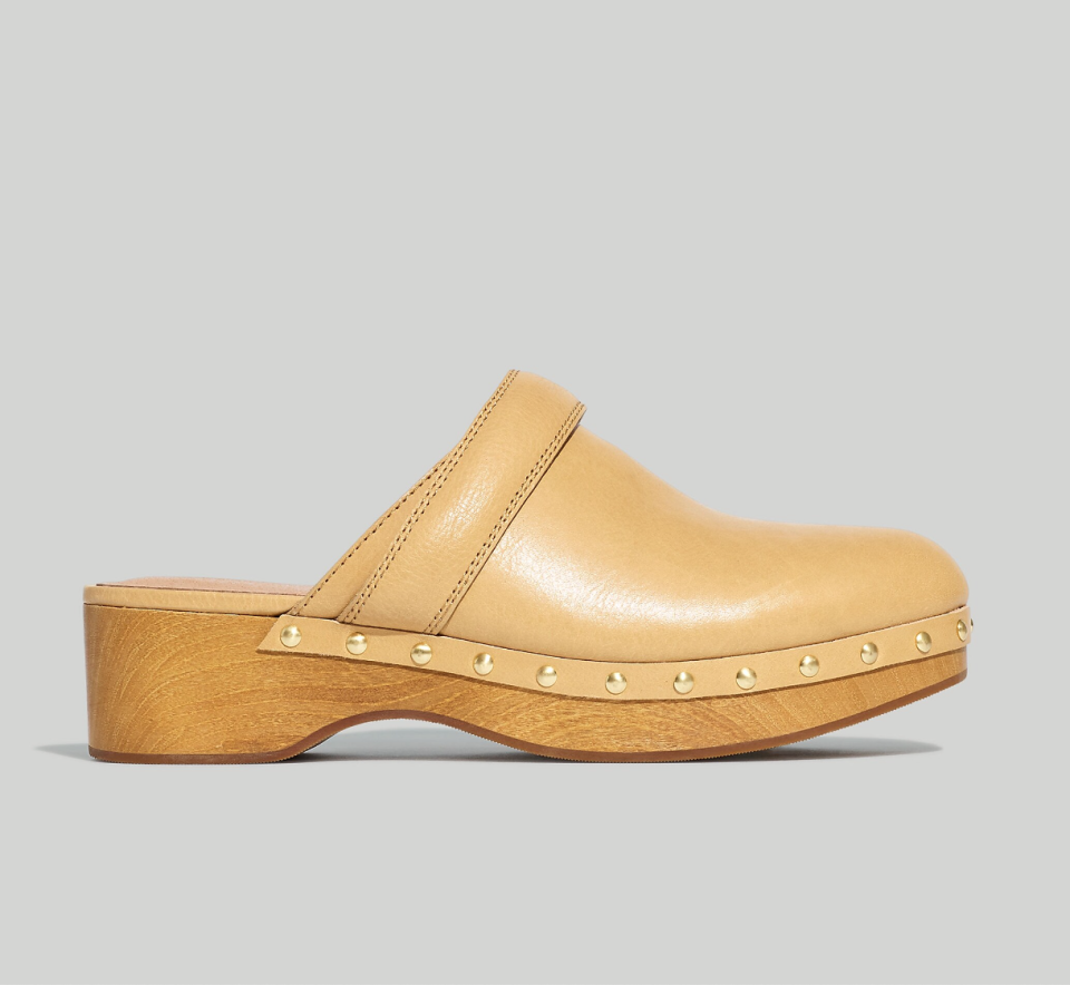<p><a href="https://go.redirectingat.com?id=74968X1596630&url=https%3A%2F%2Fwww.madewell.com%2Fthe-cecily-clog-in-oiled-leather-NG681.html&sref=https%3A%2F%2Fwww.harpersbazaar.com%2Ffashion%2Ftrends%2Fg60511285%2Fmost-comfortable-clogs%2F" rel="nofollow noopener" target="_blank" data-ylk="slk:Shop Now;elm:context_link;itc:0;sec:content-canvas" class="link ">Shop Now</a></p><p>The Cecily Clog in Oiled Leather</p><p>madewell.com</p><p>$79.99</p><span class="copyright">Madewell</span>