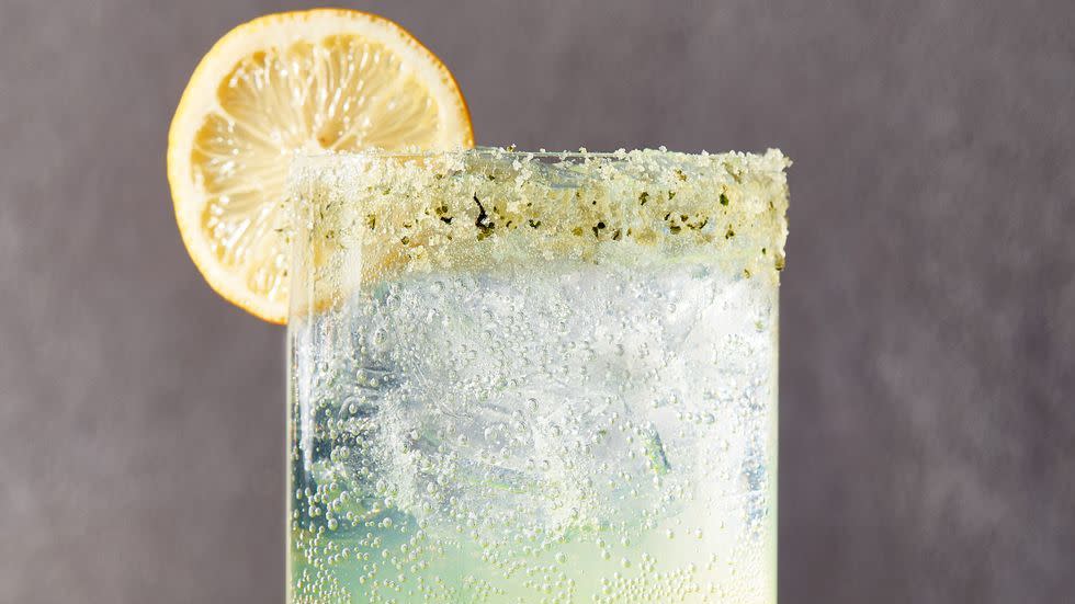 sparkling basil lemonade