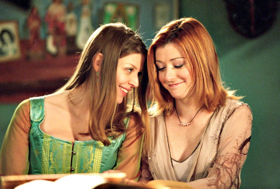 BUFFY THE VAMPIRE SLAYER, Amber Benson, Alyson Hannigan, (Season 6), 1997-2003, TM and Copyright (c) 20th Century Fox Film Corp. All rights reserved. Courtesy: Everett Collection.