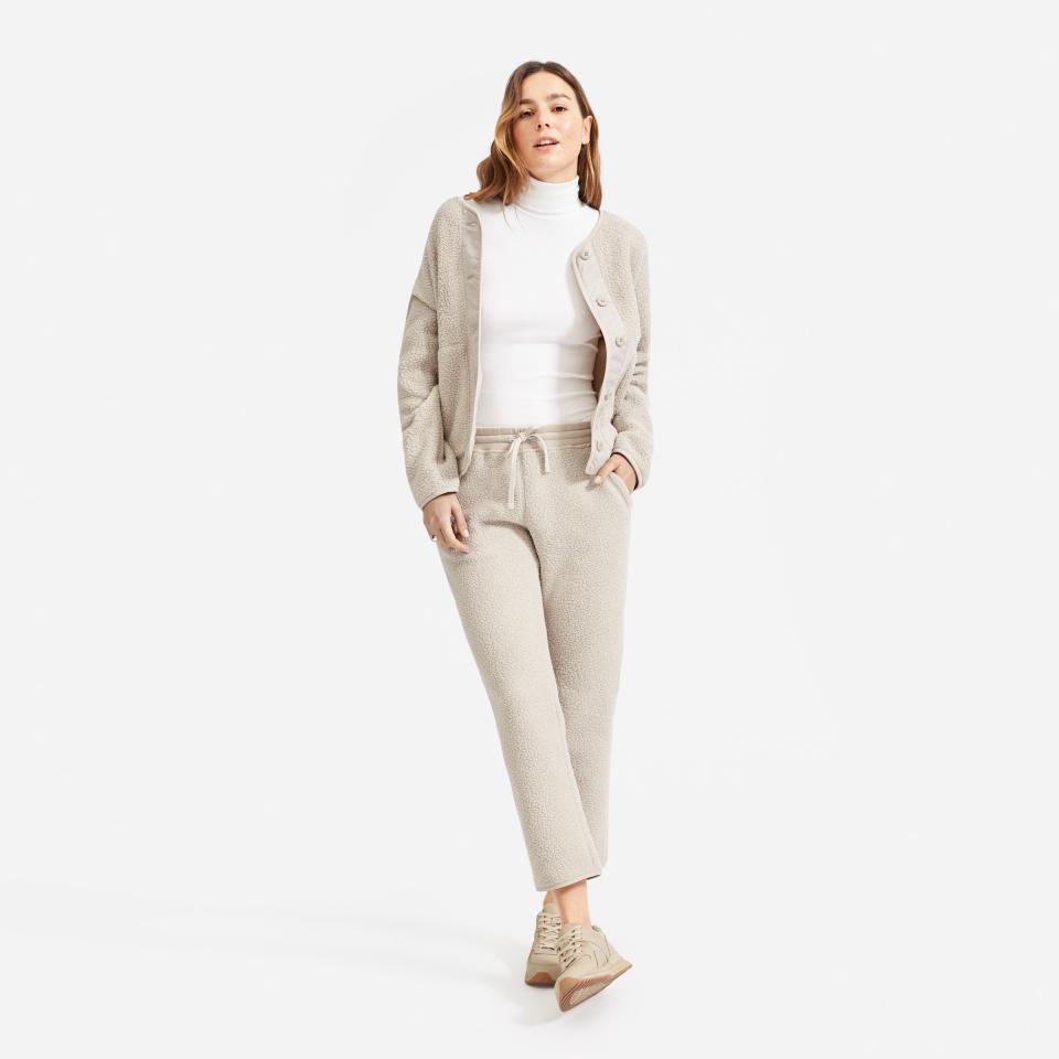 Available in two colours. Image via Everlane. 