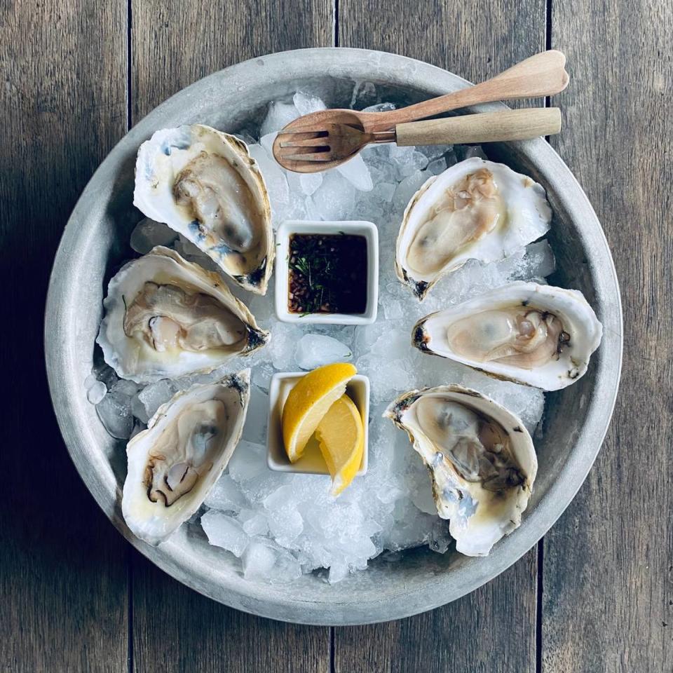 Peixes, a new oyster and small plates bar, is bringing seafood to the San Luis Obispo Public Market.