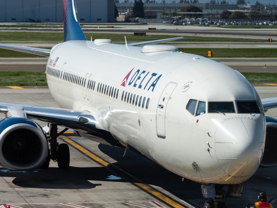 Delta Air Lines Boeing 737-900ER aircraft