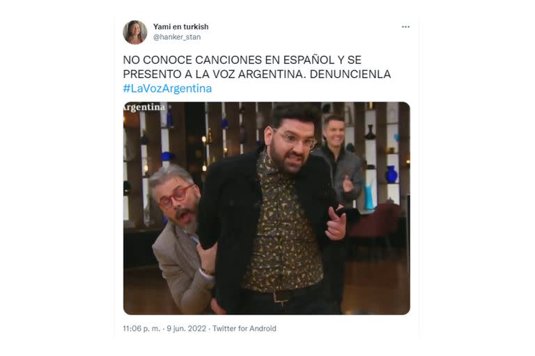 Los usuarios se indignaron con Camila, la participante de La Voz Argentina que no sabe canciones en español (Foto: Captura de Twitter)
