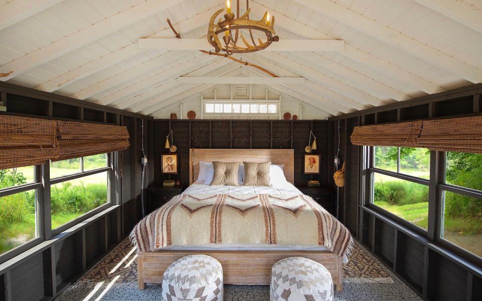 interior of a Camp Carriage and Sandy Pines in Kennebunkport, Maine