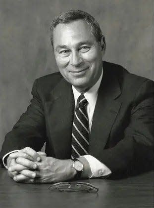 Richard Rosenberg, a Fall River native, was a longtime bank executive who led Bank of America as CEO in the early 1990s. He died on March 3, 2023, at age 92.