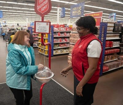 Salvation Army Christmas Kettle aims to raise $16-m for the needy