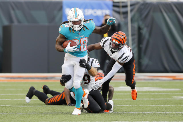 Dolphins elevate three COVID replacements for Week 16 vs. Saints