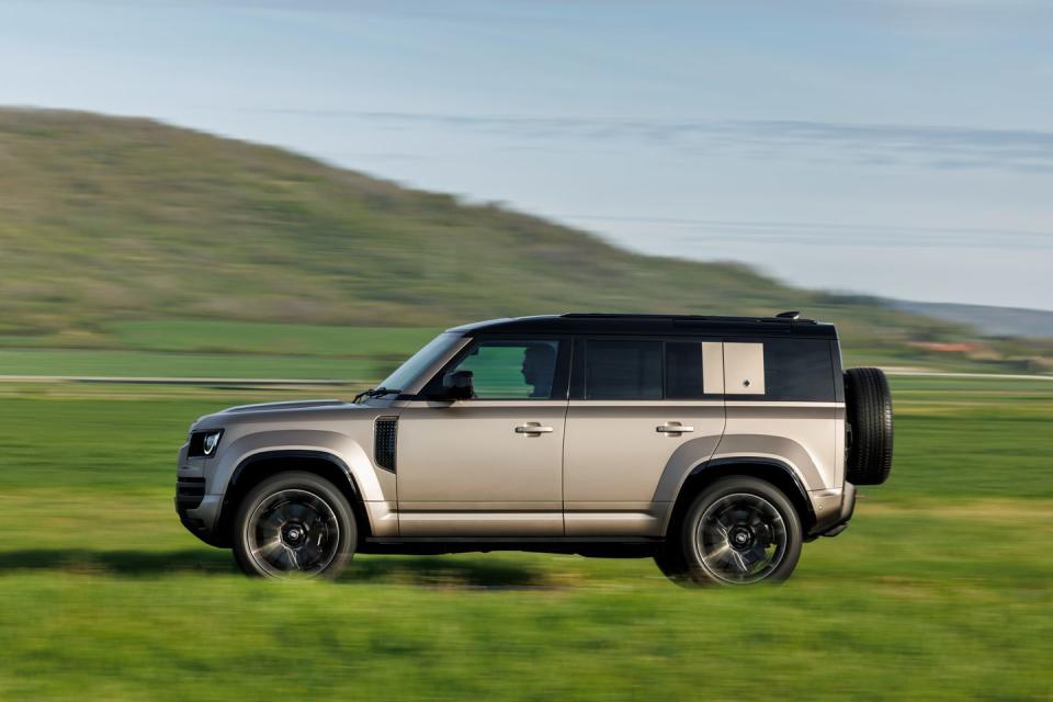 2025 land rover octa