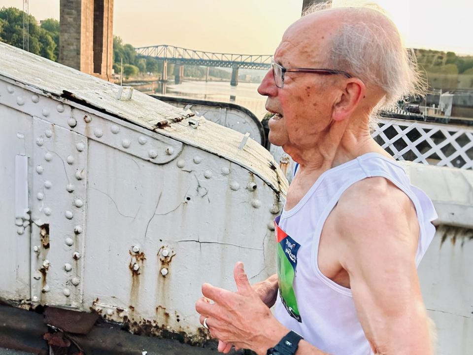 89-year-old man running