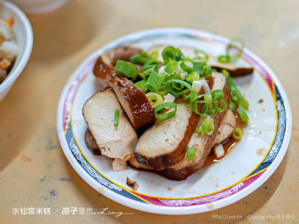 台南永樂市場｜黃家鱔魚意麵＆水仙宮粽葉米糕