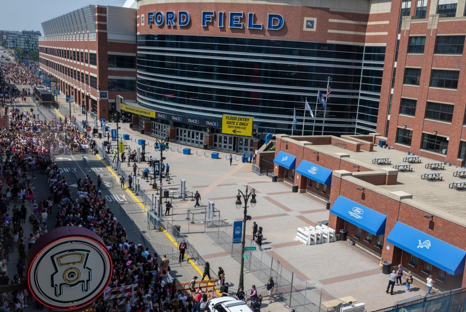 The website for Ford Field has important information and tips to help you plan for your visit.